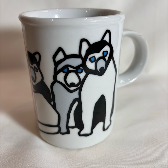 MARC TETRO Huskies Design Alaskan Northern Sled  Dogs Mug - Picture 3 of 6